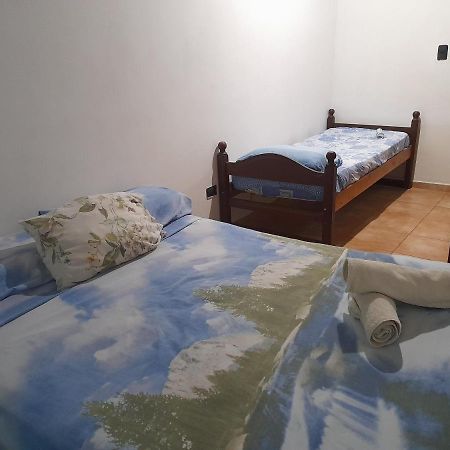 Appartamento Frontera Apart Puerto Iguazú Esterno foto
