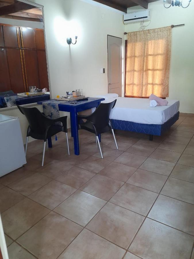 Appartamento Frontera Apart Puerto Iguazú Esterno foto