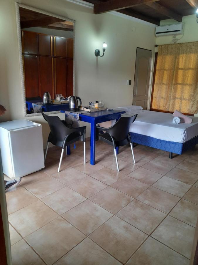 Appartamento Frontera Apart Puerto Iguazú Esterno foto
