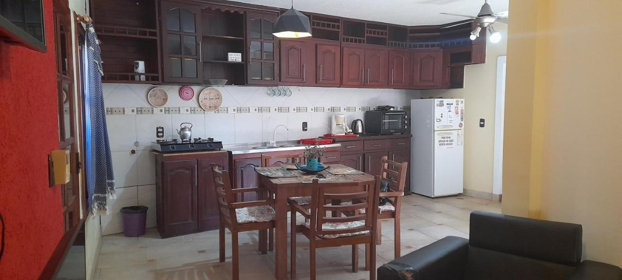 Appartamento Frontera Apart Puerto Iguazú Esterno foto